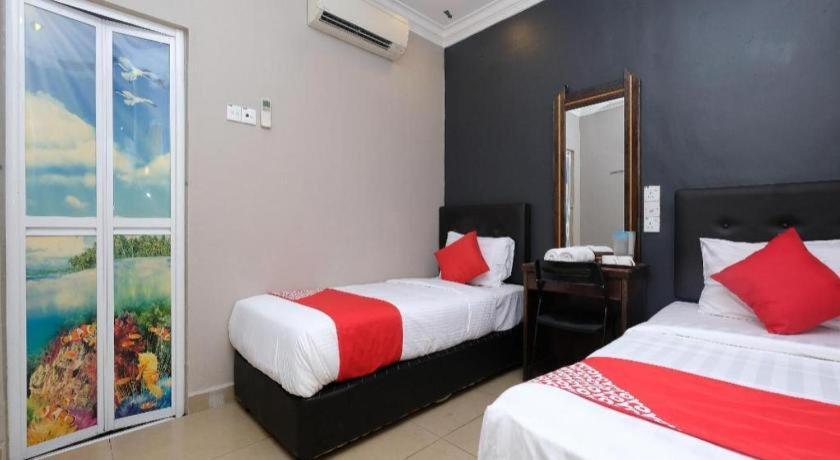 Oyo 1190 Nice Stay Hotel Raub Exterior photo