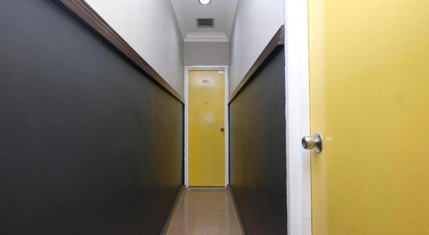 Oyo 1190 Nice Stay Hotel Raub Exterior photo