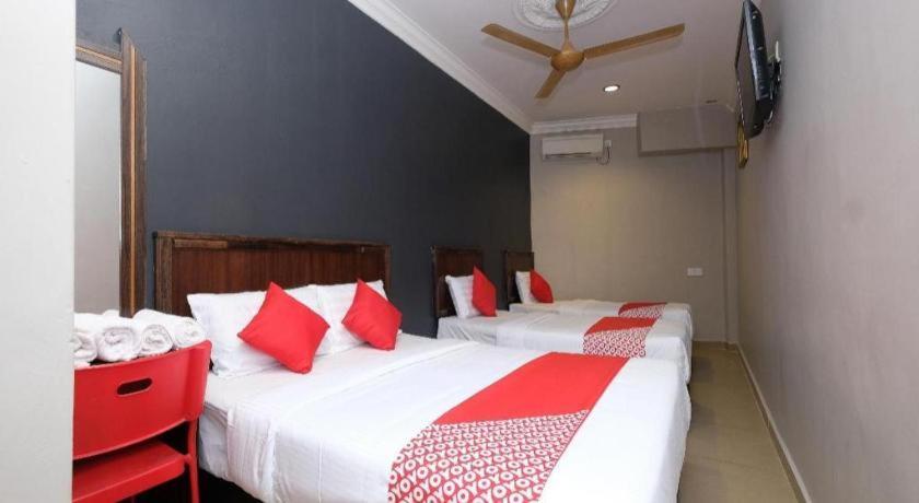Oyo 1190 Nice Stay Hotel Raub Exterior photo