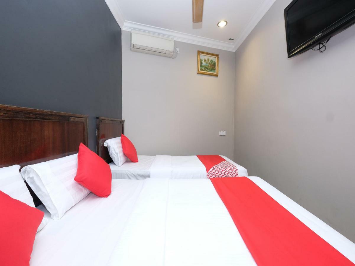 Oyo 1190 Nice Stay Hotel Raub Exterior photo